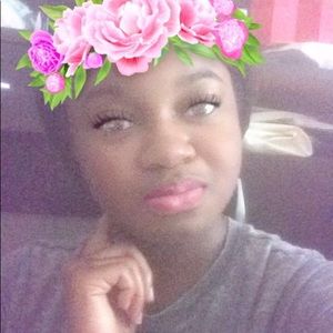 Meet your Posher, Katrina